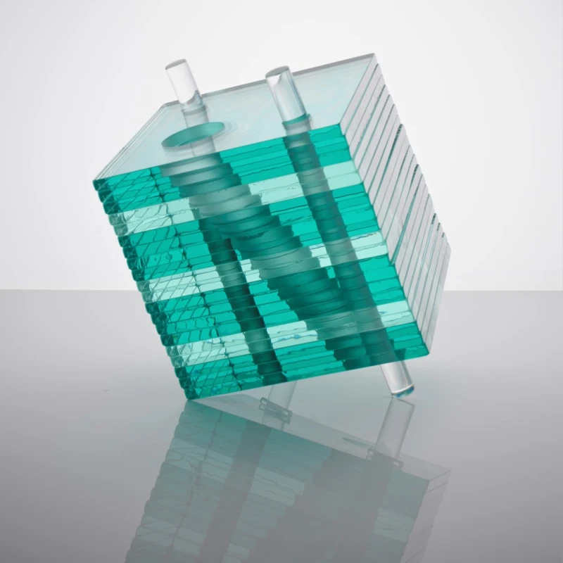 wormhole-layered-glass-acrylic-sculpture-tim-carte